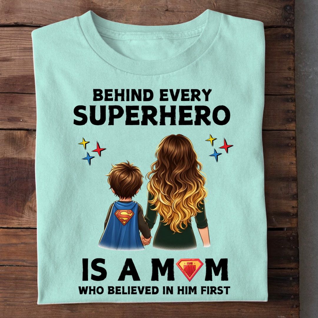 MOM AND SUPERHERO