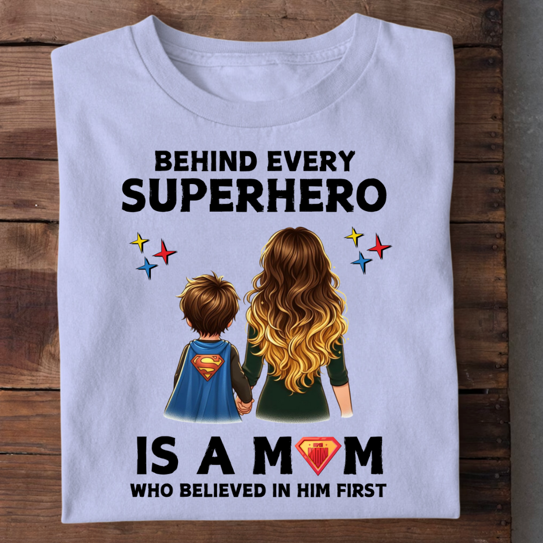 MOM AND SUPERHERO