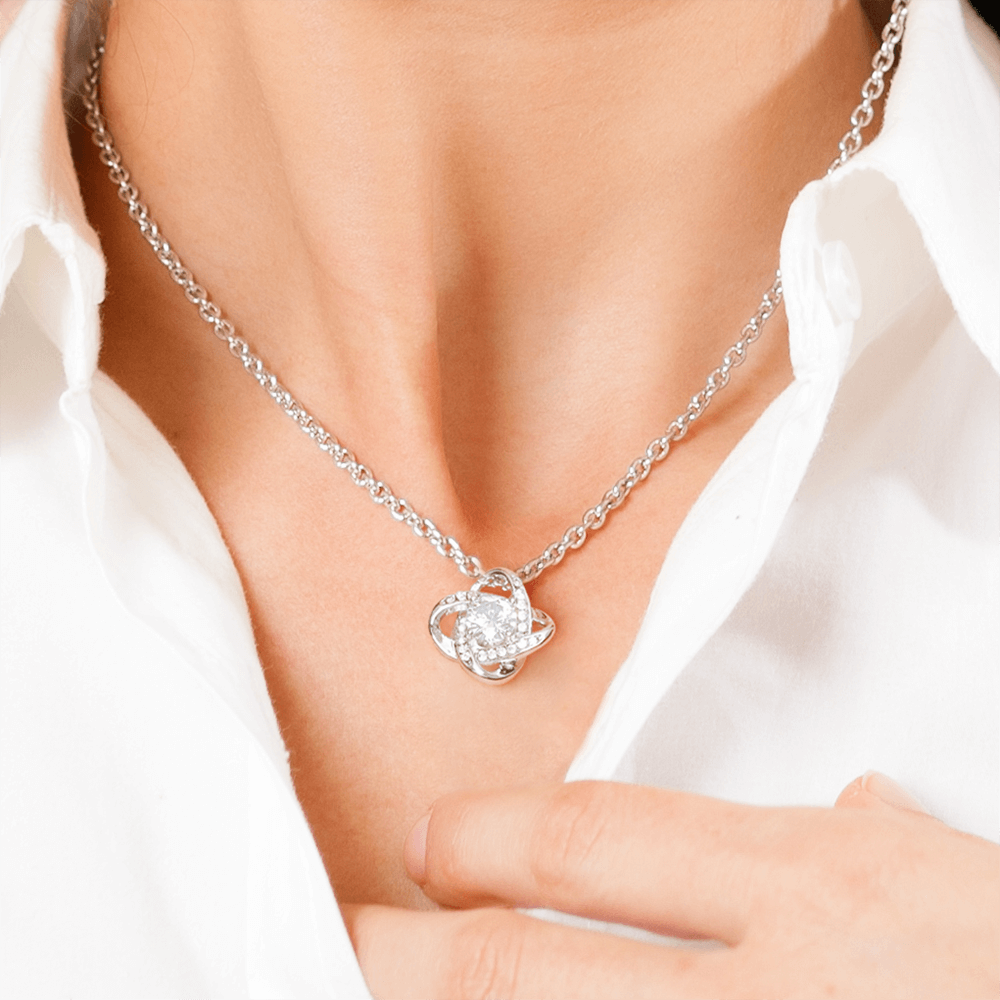 BEAUTIFUL DAUGHTER LOVEKNOT NECKLACE